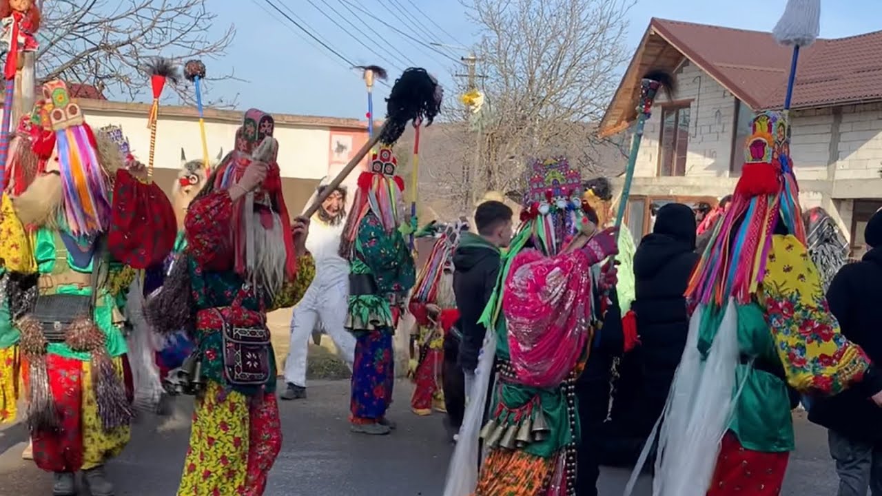 Traditii Anul Nou 🐻 *Ursul din Blagesti* (Pascani) - 2022