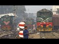 Dual Loco GEU40 Lead Container Train & Parcel Express Departure Faisalabad | Pakistan Railways
