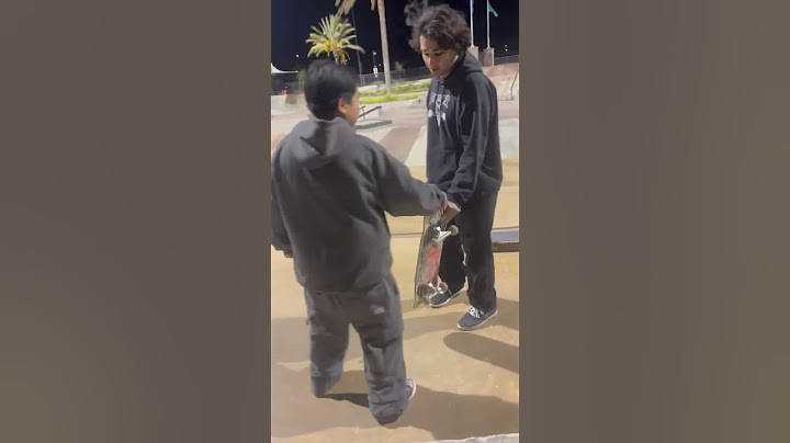 Walmart Skateboard at Skatepark 💀💀🛹💔 #shorts #skateboard #skatepark #skater