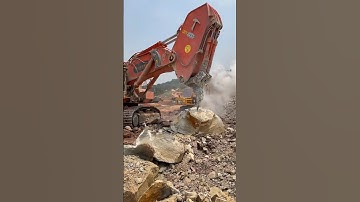 Ancient Technique of Breaking Stones with Chisels and Hammers⚒️