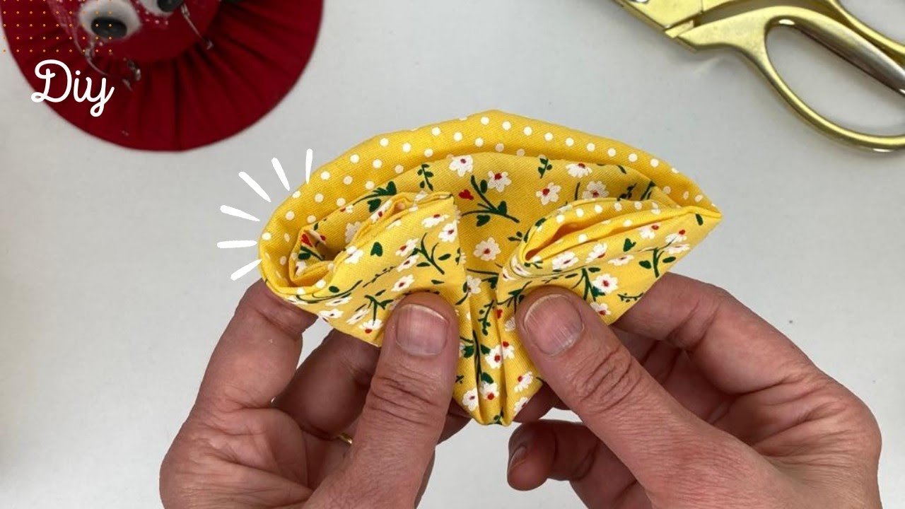 Depois desse Vídeo você não Vai Mais Jogar fora Retalhos de Tecido Todos vão Amar essa Ideia Fácil