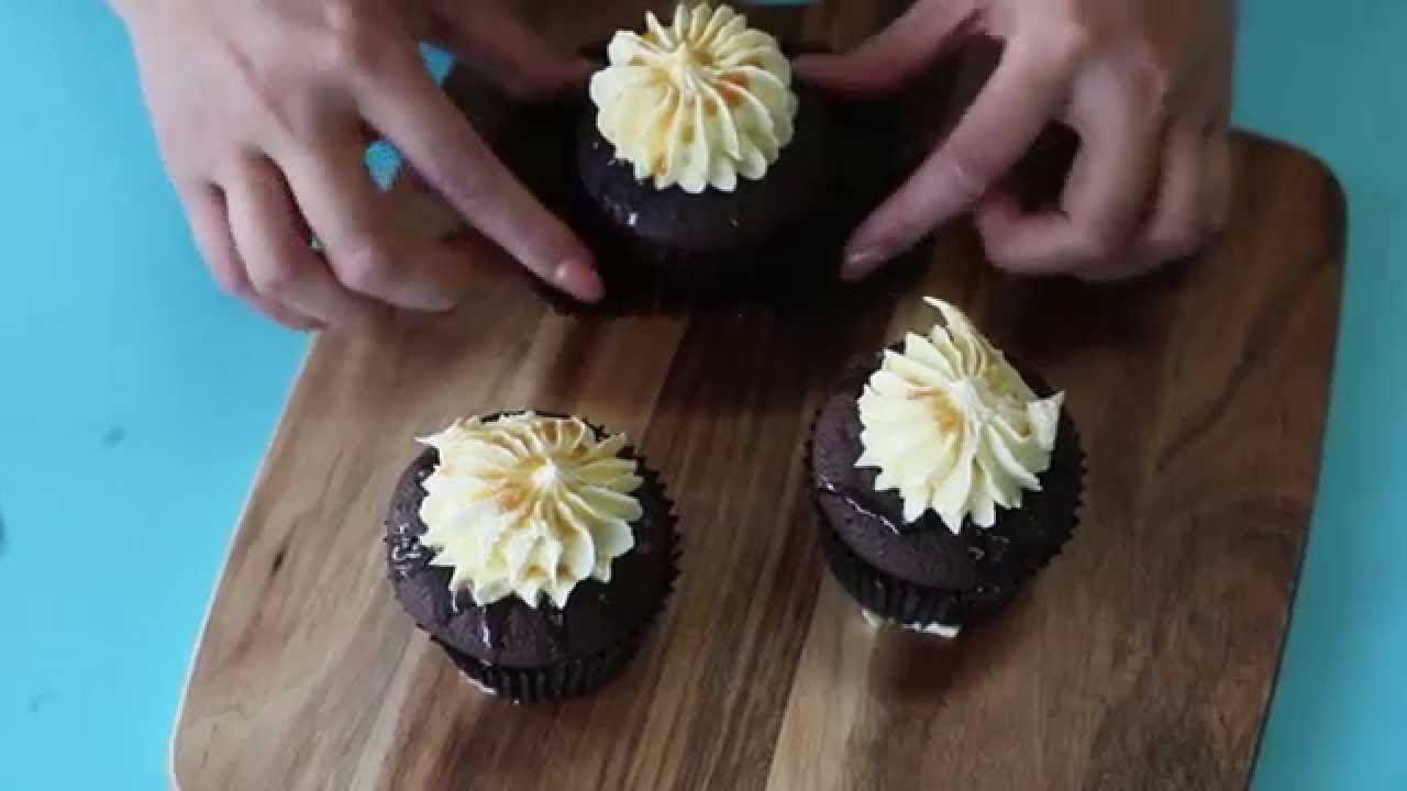 What to do with left over cupcakes to keep em fresh and tasty - YouTube