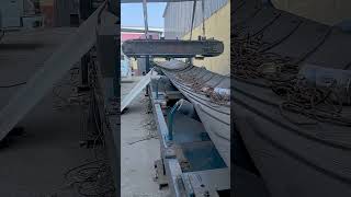 Powerful Magnetic Belt Removes Iron from Waste Rock - Good tools and machinery make work easy