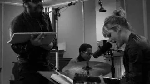 I'd Rather Go Blind - Trixie Whitley w/ Brian Blad...