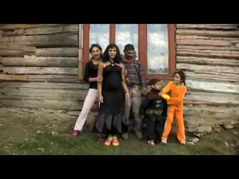 Video: Proč Romové Umí Hádat