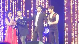Varun Dhawan,Sidharth Malhotra,Aditya Roy Kapoor, karan Johar, katrina kaif on stage - dream team NJ