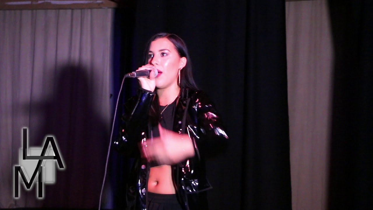 DEANNA CHASE l BAD GIRL