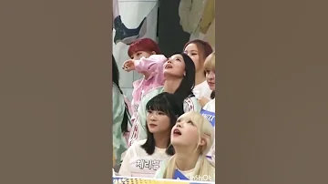 Idols Reaction To Sullyoon Beauty Sullyoon Nmixx 