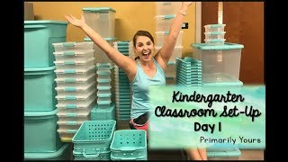 Kindergarten Classroom Set Up Day 1 // First-Year Teacher Vlog