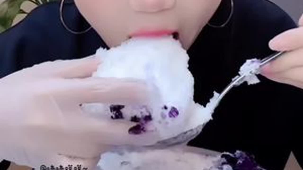 不说话吃冰录屏#大米饭冰 #吃冰吞咽声 @洋妮儿🧊（本人）