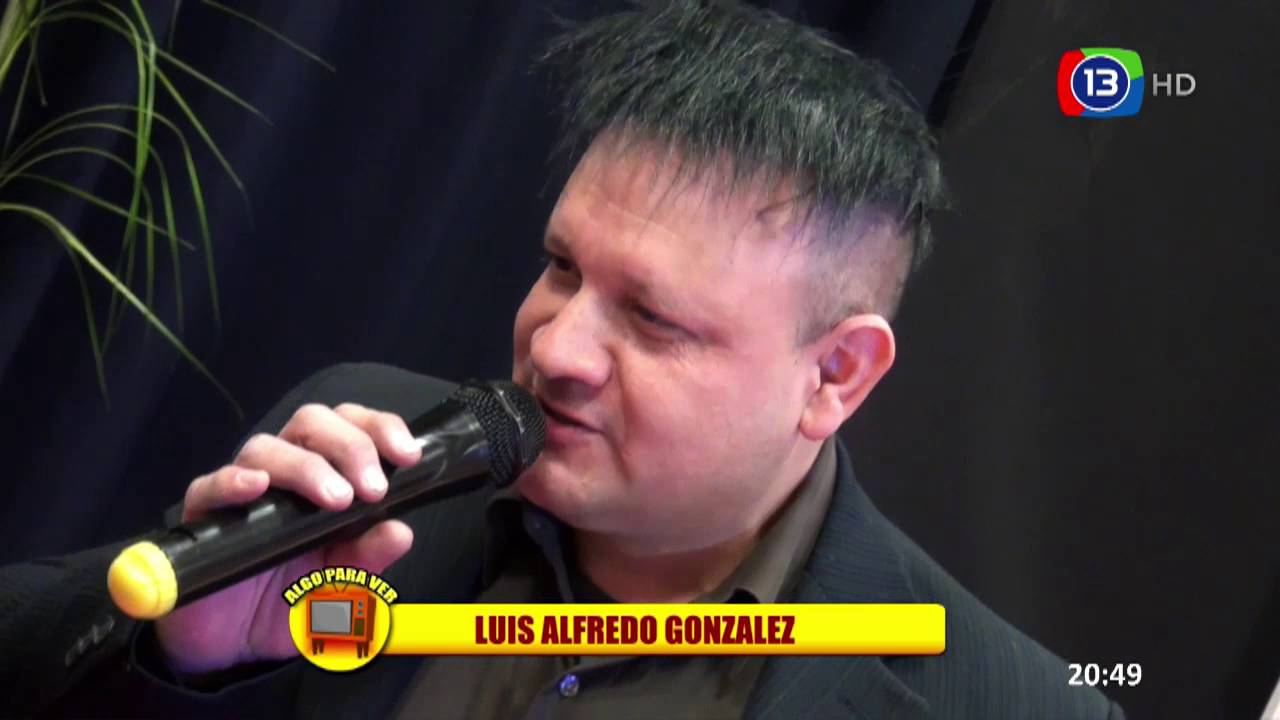 Luis Alfredo Gonzalez imita a Horacio Guarany y a Raphael en APV43