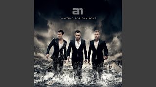 Обложка Caught In The Middle Acoustic Version Bonus Track Скачать Caught In The Middle Acoustic Version Bonus Track