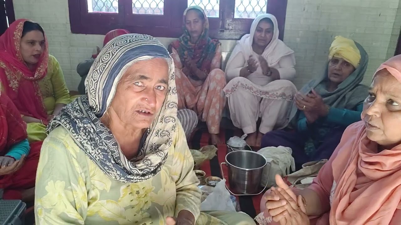 फाल्गुन की ग्यारस आई चालों मिलके खाटू धाम 🙏🙏