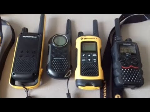Srovnání skvelče PMR vysílaček Motorola T82 Extreme, TLKR T80 Extreme, TLKR  T6 a Sencor SMR 600 - YouTube