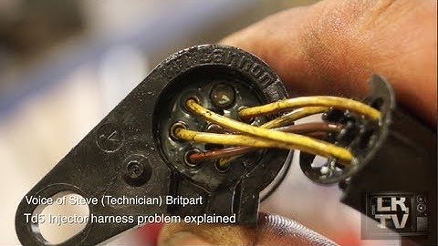 Td5 injector harness problem - where the oil leaks through.