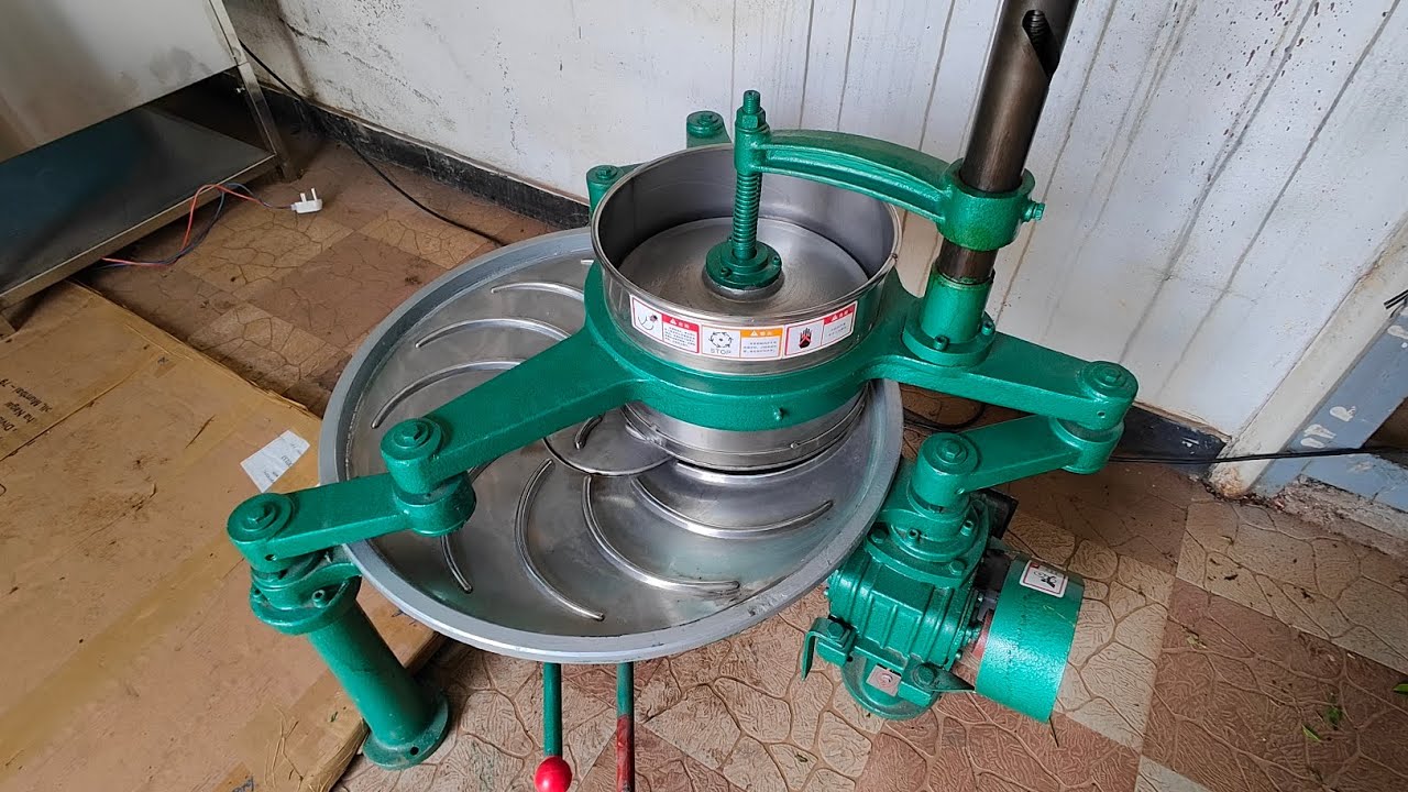 BEEGEES TEA HARVESTERS & TEA PROCESSING MACHINES - YouTube