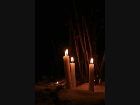 Spegeldansen (The Musical Gay Camp) - YouTube
