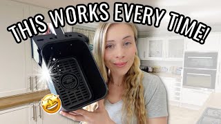 BEST WAY TO CLEAN AN AIR FRYER | How To Clean A Greasy Air Fryer