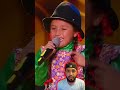 niña canta ''la gallina mellicera''