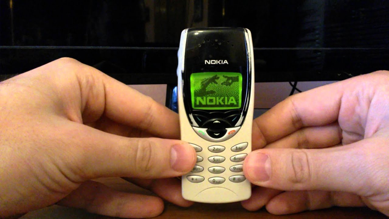 Cell phone collection - NOKIA 8210