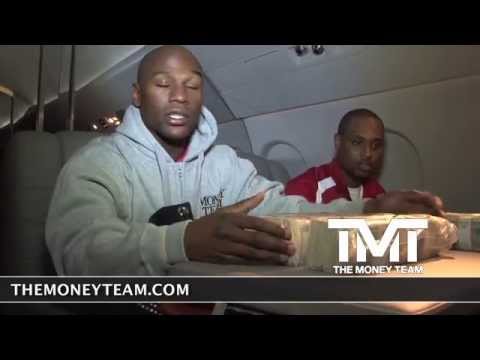 Floyd Mayweather counting