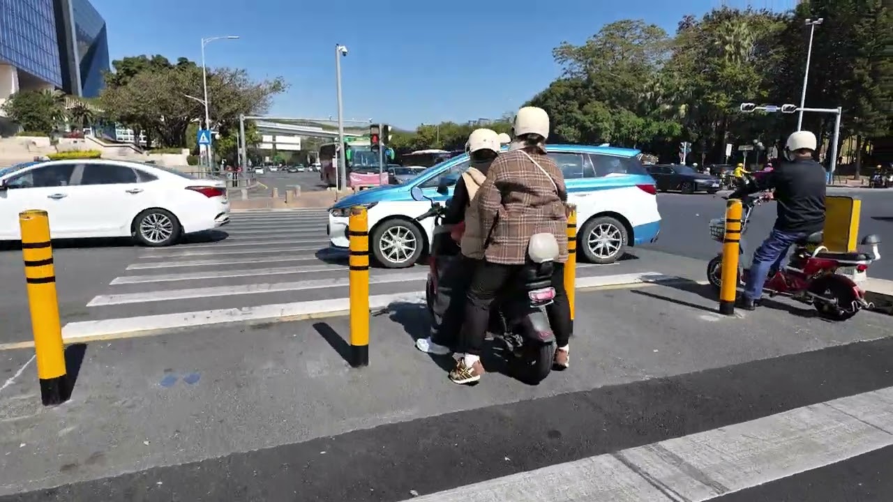 Ху из 314дарас, купил Смасунг, едем в русский магазин, жена лютует а я старый повар