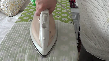 ¿Cómo planchar una falda con tablas?