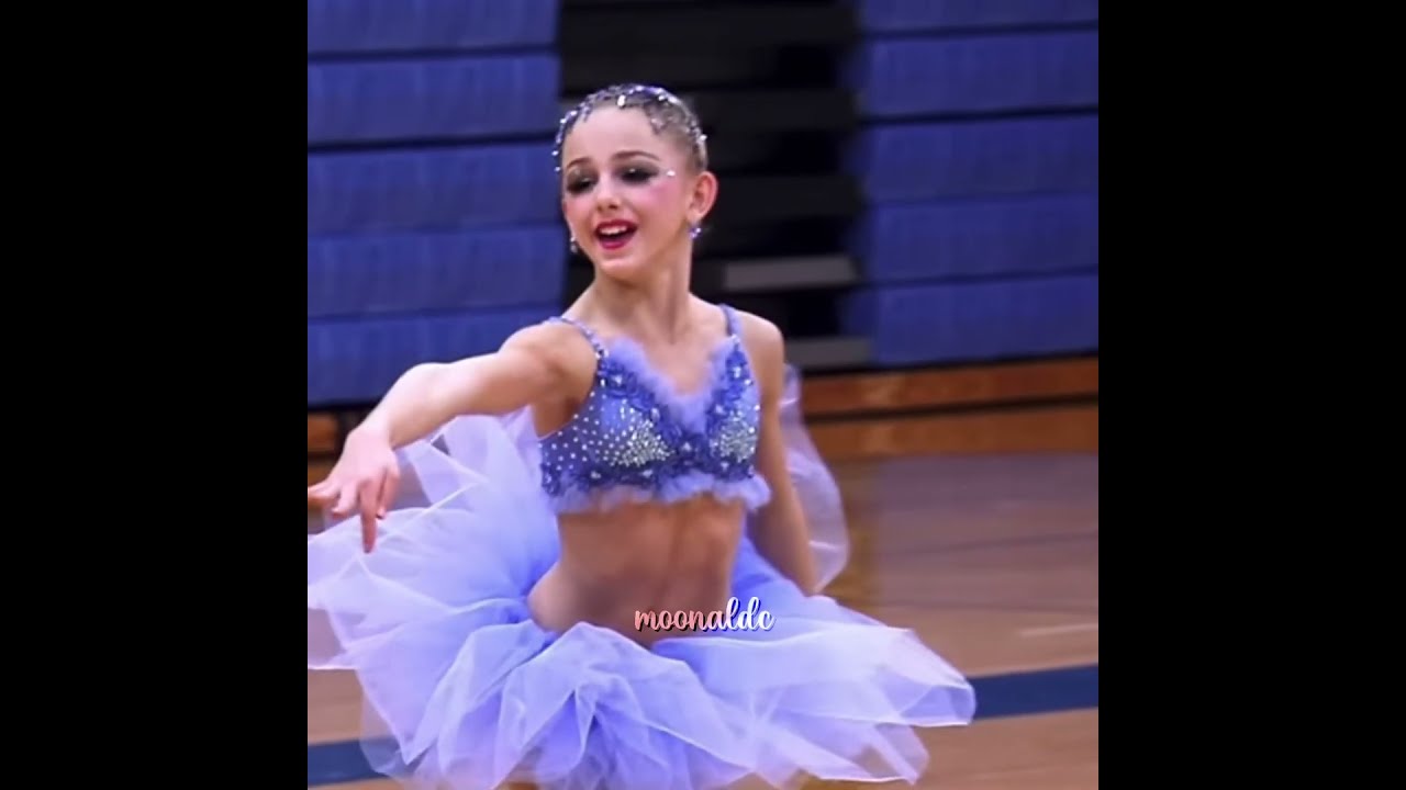 Chloe And Christi Fully Ib Someone On Insta Fyp Dances Old Shortsfeed Foryou Moonaldc