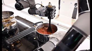 Moley Robotic Kitchen cooks Spaghetti Bolognese at @GitexTechWeek