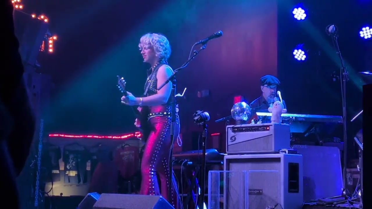 Samantha Fish  