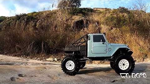 MST J45 the BEST RC crawler