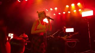 EVERYTHING GOES (WOW) – BROODS (NEW SONG) LIVE 9/26/18 Fox Theatre