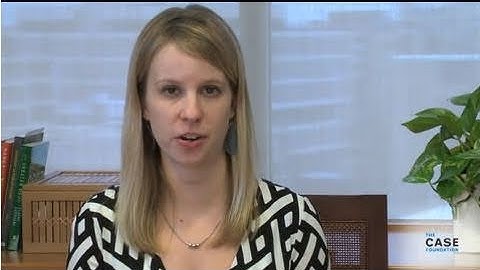 Using personal vs. professional Twitter accounts