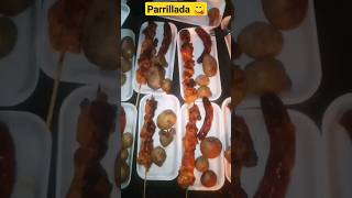 parrillada económica y muy deliciosa 😋 #parrillada #chuzosdepollo #chorizos #chorizo #pollo #shorts