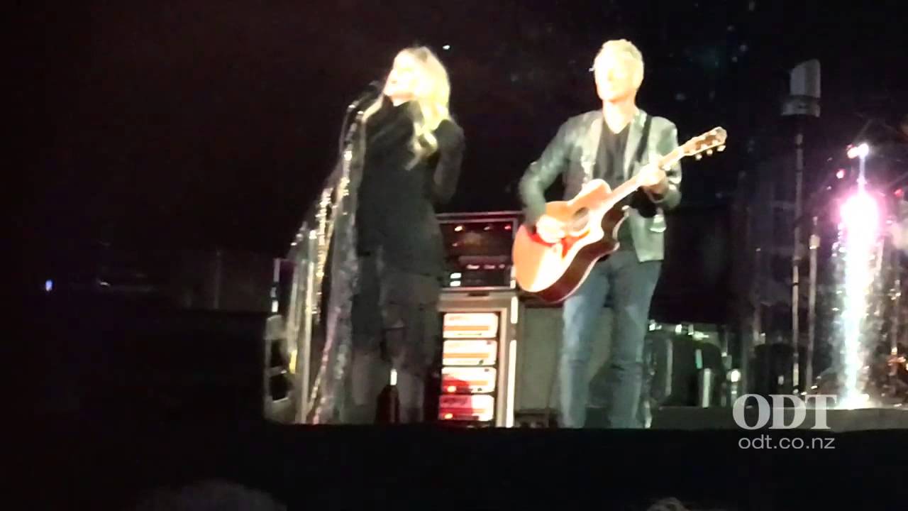 Stevie Nicks dedicates 'Landslide' to the late Jonah Lomu YouTube