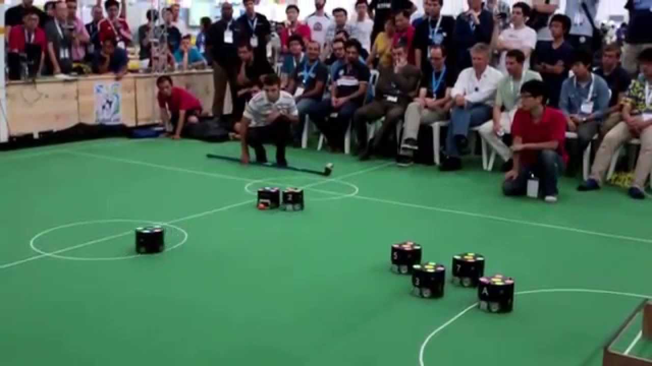 RoboCup 2014 SSL Final ZjuNlict Vs CMDragons The First Half YouTube