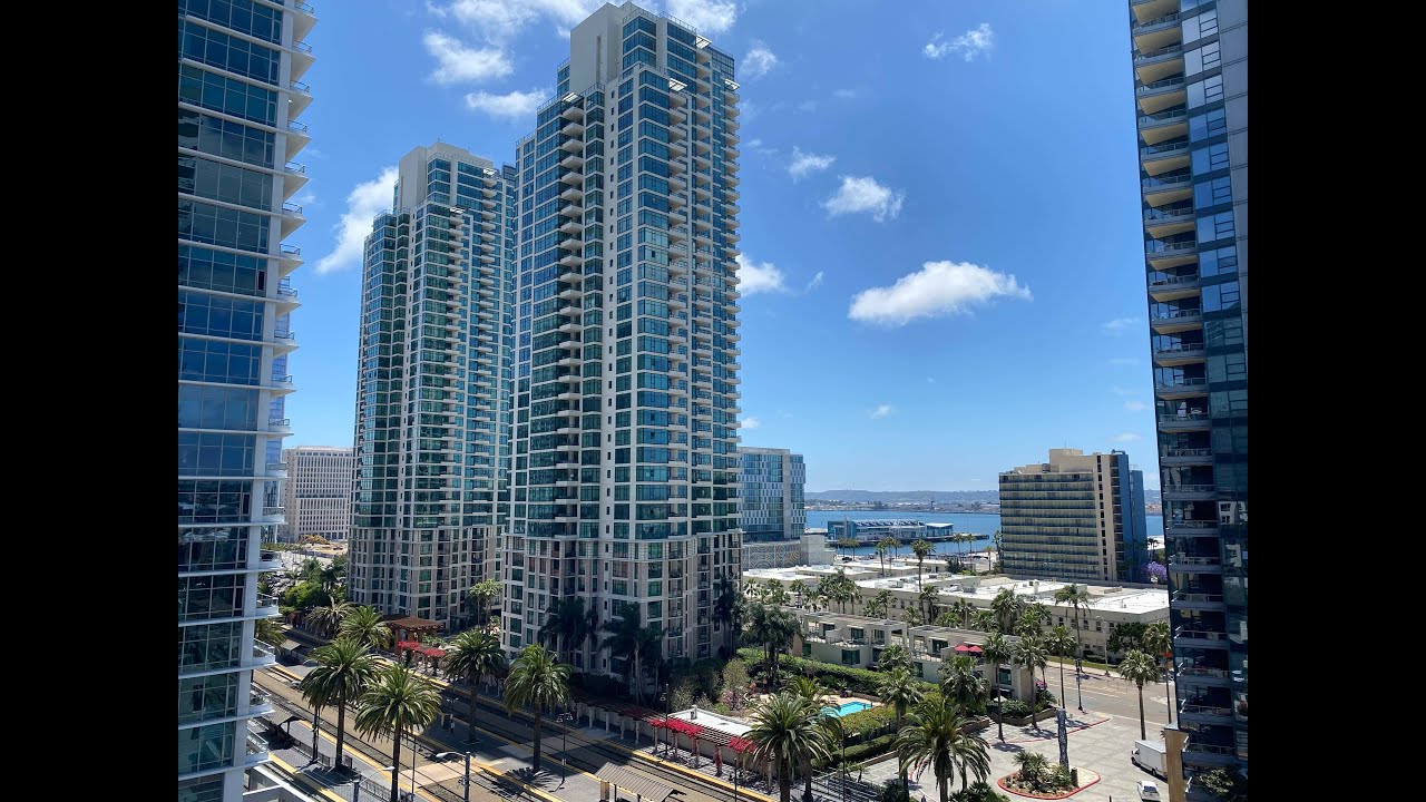 Savina 907 Downtown San Diego Condo, living the Little Italy district life!
