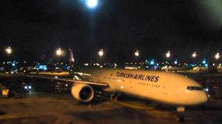 Самолет Turkish airlines - вылет из Стамбула в Гонконг