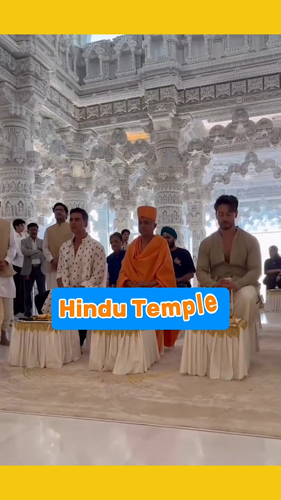 Akshay Kumar And Tiger Shroff Visit Abu Dhabi Hindu Temple #akshaykumar #tigershroff #ytshorts