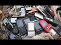 Looking for an old phone in the trash | Restoration old phone