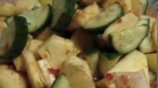Download Lagu Rujak Uleg by Waljinah (IPH's video) MP3 Download Lagu Rujak Uleg by Waljinah (IPH's video) MP3