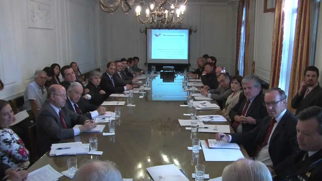 mesalazine Mesa Redonda: ¿Cómo atraer inversiones desde y hacia Asia?