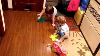 Двойняшки-Труженицы...