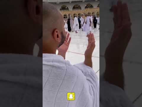دعوتك ربي ومن لي سواك فيارب حقق دعا من دعاك