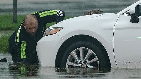 Flash flood warning forces search and rescue crews to halt operations