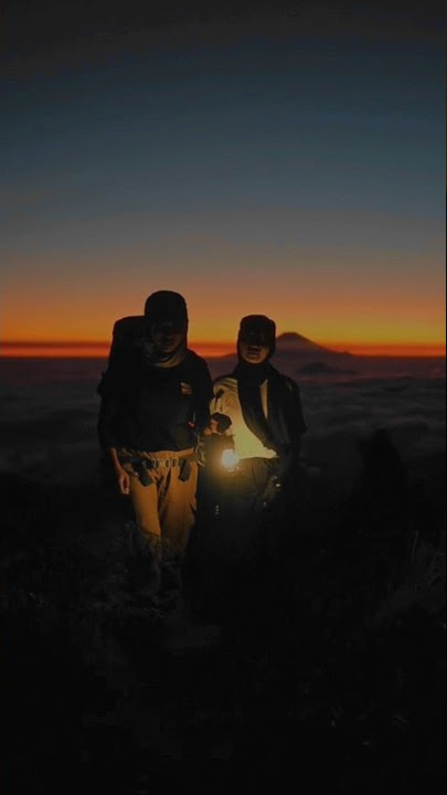 sunset gunung prau indah banget asli #pendakicantik #gunungprau #gunungprau2565mdpl #sunset