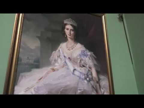 Wideo: Zwiedzanie rosyjskiego Pałacu Jusupowa: Kompletny przewodnik