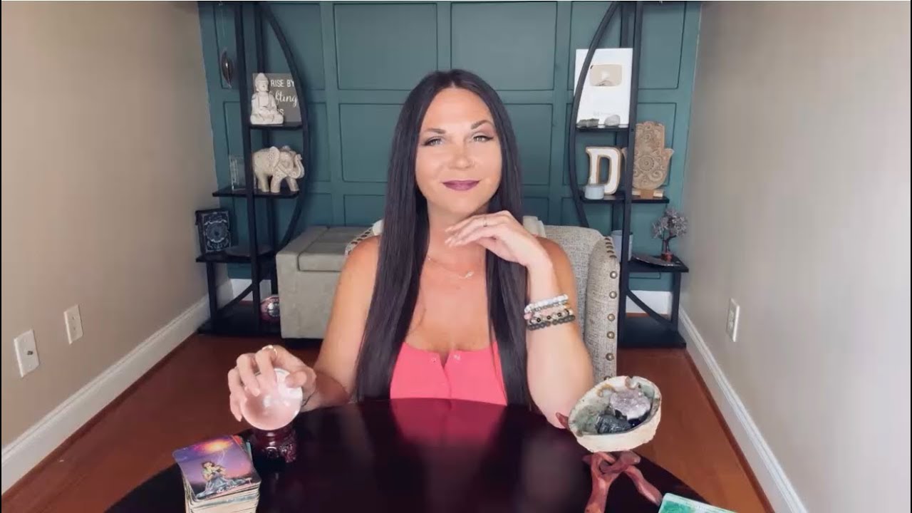 SAGITTARIUS | Do NOT Ignore your Intuition on this one! 🔮| Sagittarius Tarot Reading. 