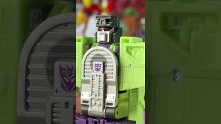 Scavenger? I barely know her! Transformers Studio series 4 of 5 #toy #shorts
