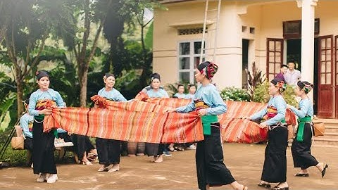 Múa hát cây bông Mường